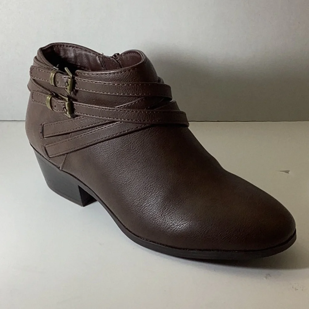 Style & Co Women's. Willow Block Heel Ankle Boots